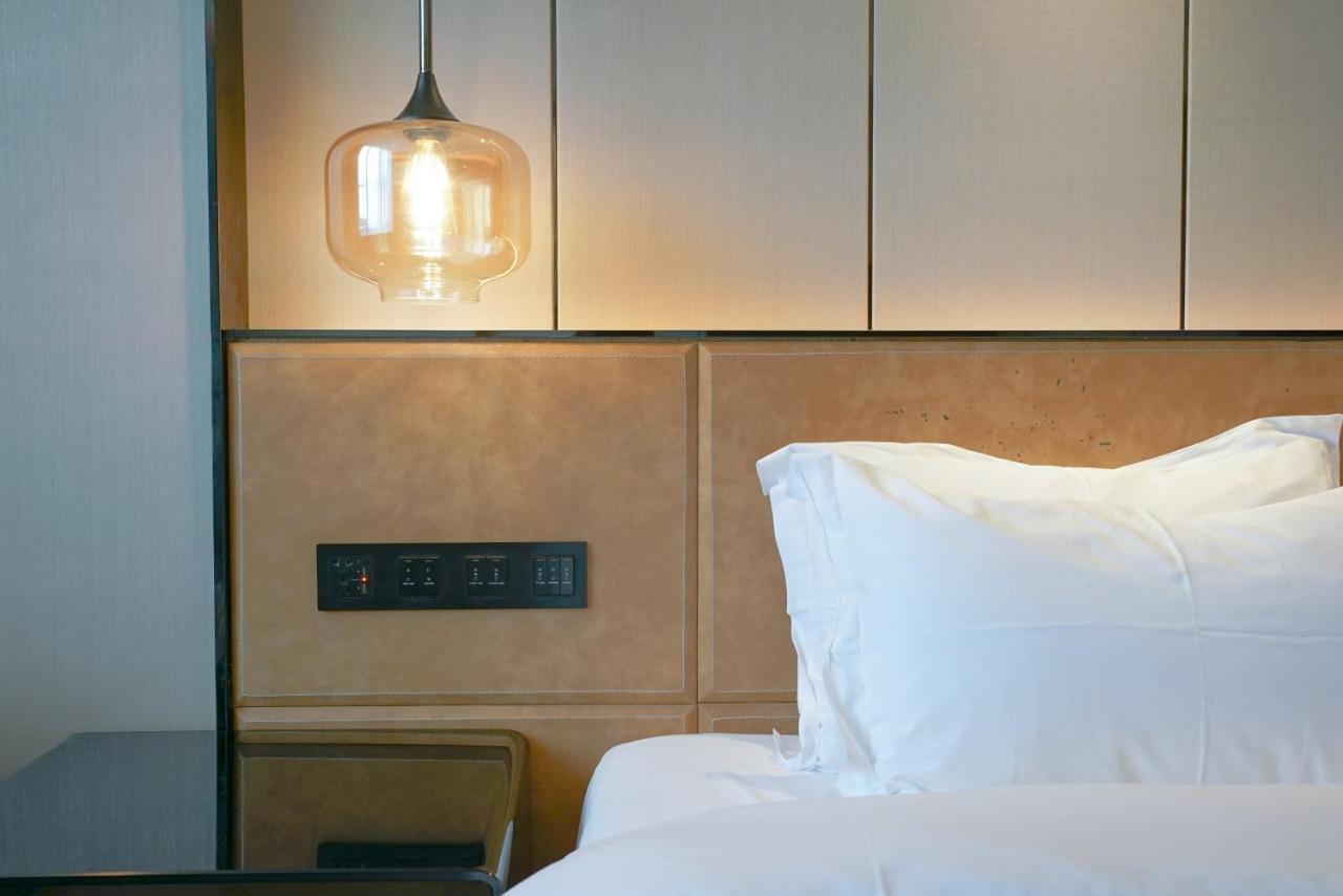 Paco Hotel Datang Metro Гуанчжоу Екстер'єр фото