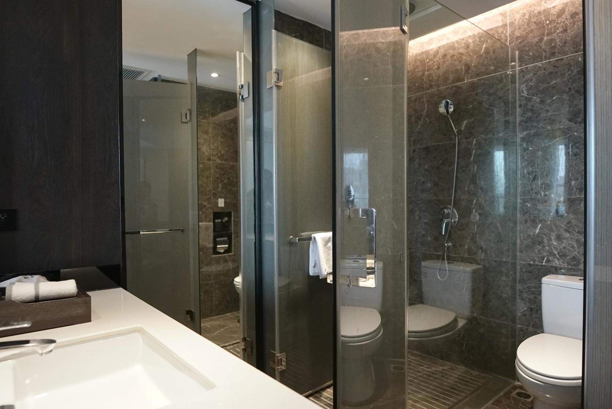 Paco Hotel Datang Metro Гуанчжоу Екстер'єр фото