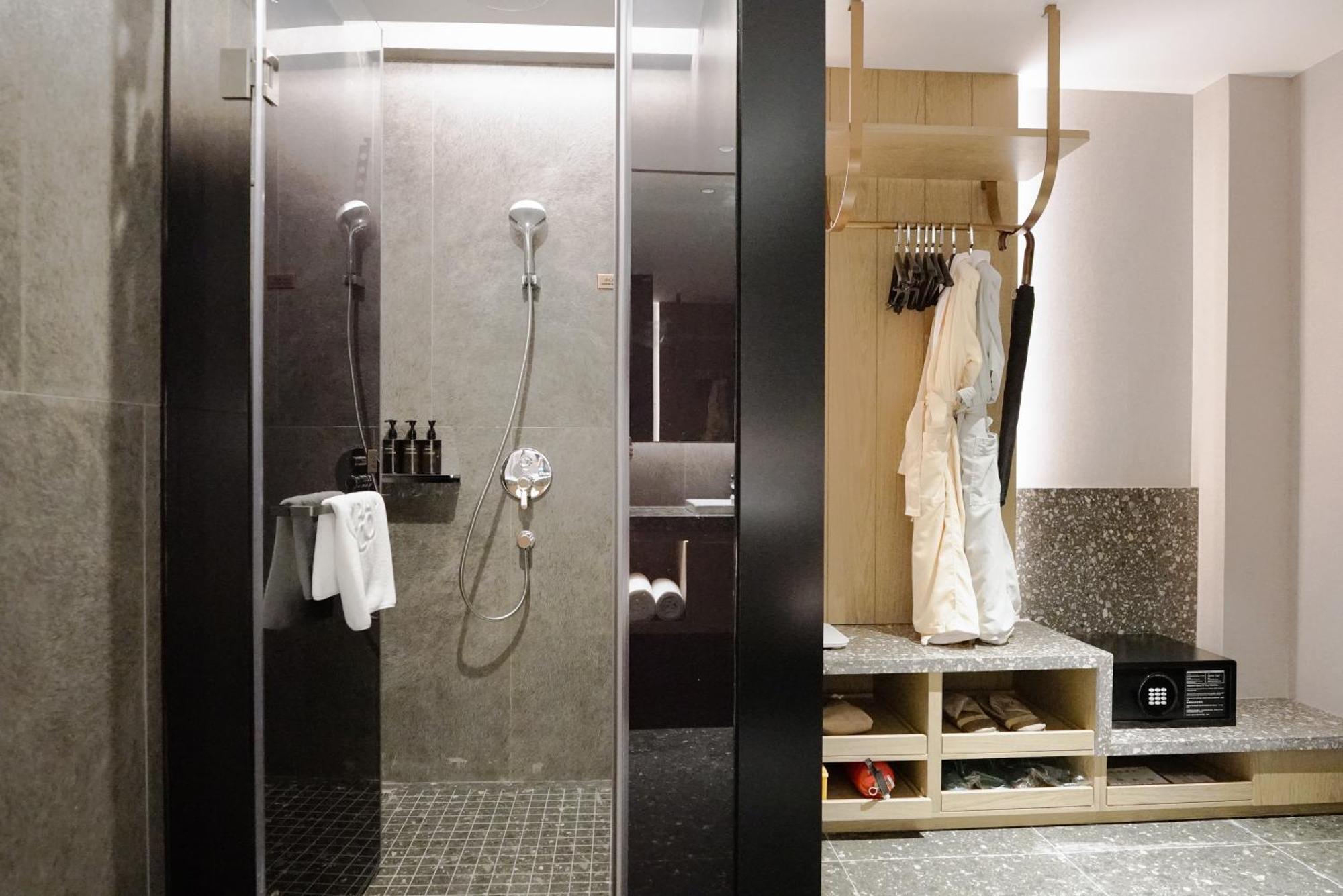 Paco Hotel Datang Metro Гуанчжоу Екстер'єр фото